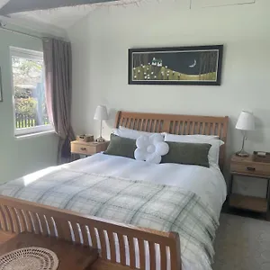 https://the-snuggery.exeterhotels.net