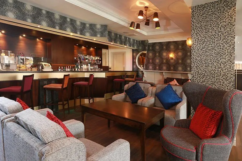 Holiday Inn Belfast By Ihg 4*,